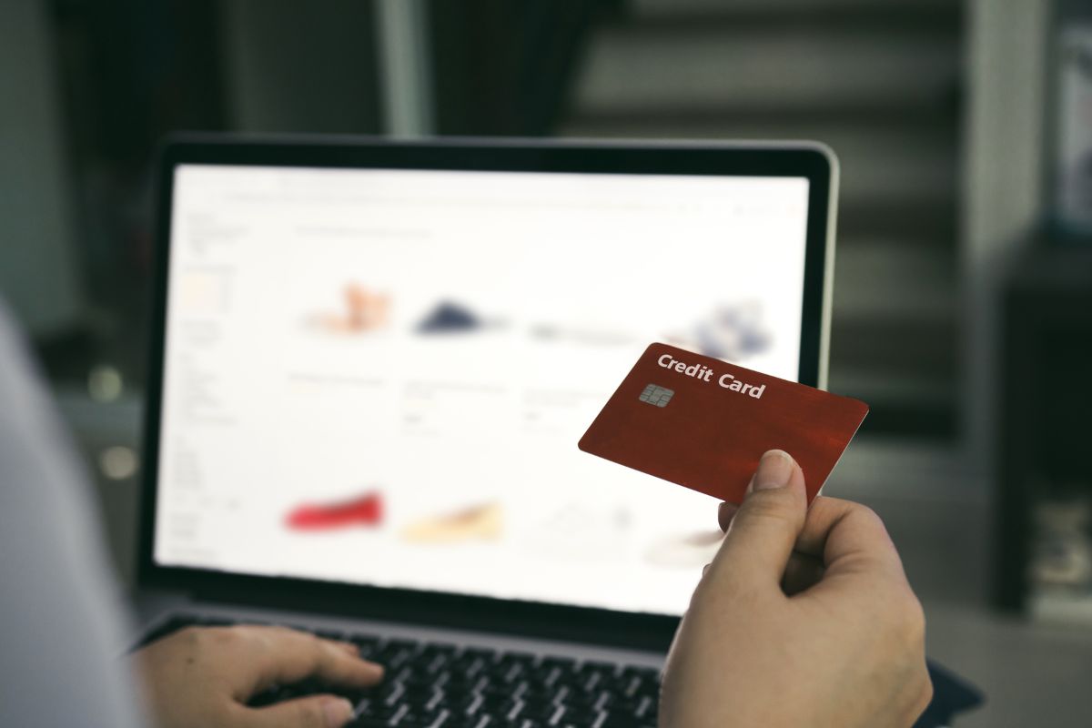 Credit Cards for Online Shopping